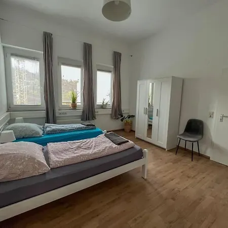 Modernes Mit Balkon, Parkplatz Und Smart Tv Bis Zu 10 Personen