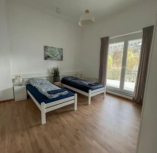 דירה Modernes Mit Balkon, Parkplatz Und Smart Tv Bis Zu 10 Personen ויינשטאדט