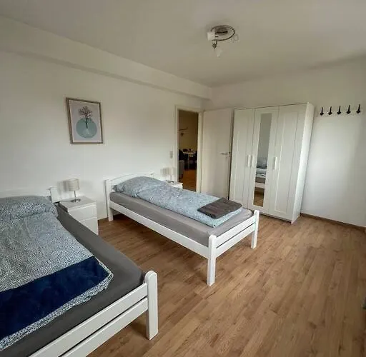 דירה Modernes Mit Balkon, Parkplatz Und Smart Tv Bis Zu 10 Personen ויינשטאדט